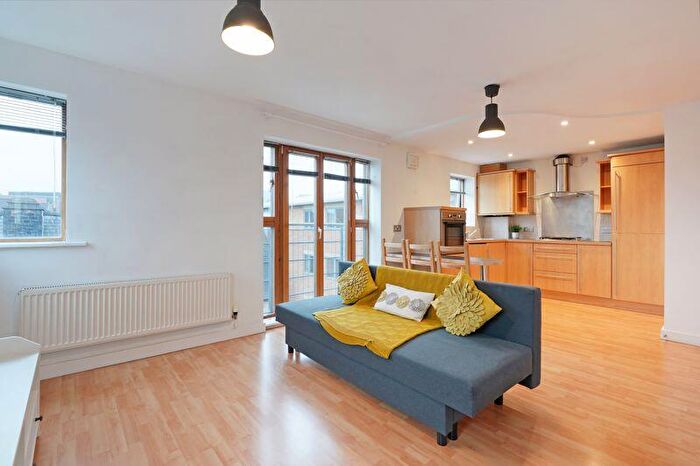 2 Bedroom Apartment To Rent In Leadmill Court, Sheffield, S1