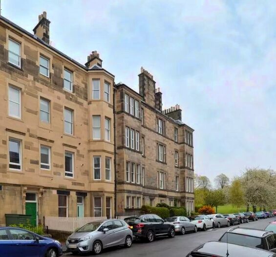 2 Bedroom Flat To Rent In Ogilvie Terrace, Edinburgh, EH11