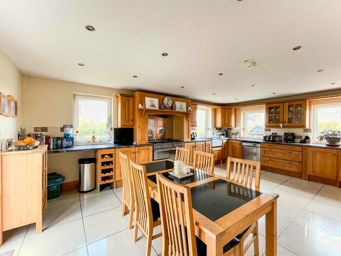 4 Bedroom Farm For Sale In Cefn Golau, Saron Road, Saron, Ammanford, Carmarthenshire, SA18