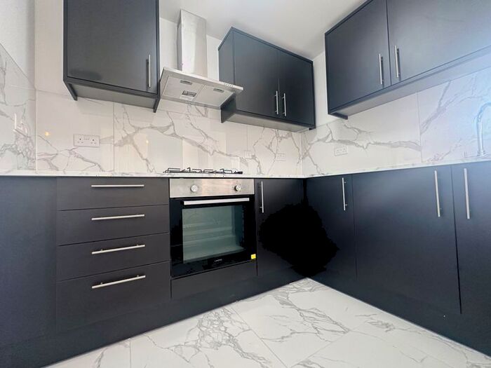 3 Bedroom Terraced House To Rent In Scotland Green Road, Ponders End, Enfield, EN3