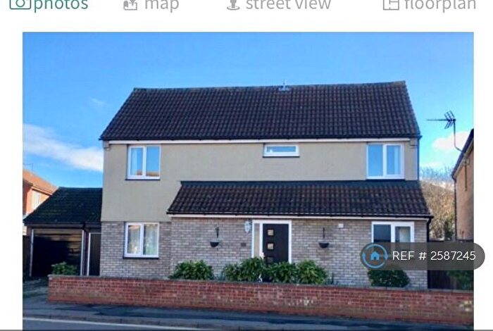 4 Bedroom Detached House To Rent In Meadow Grass Close, Stanway, Colchester, CO3