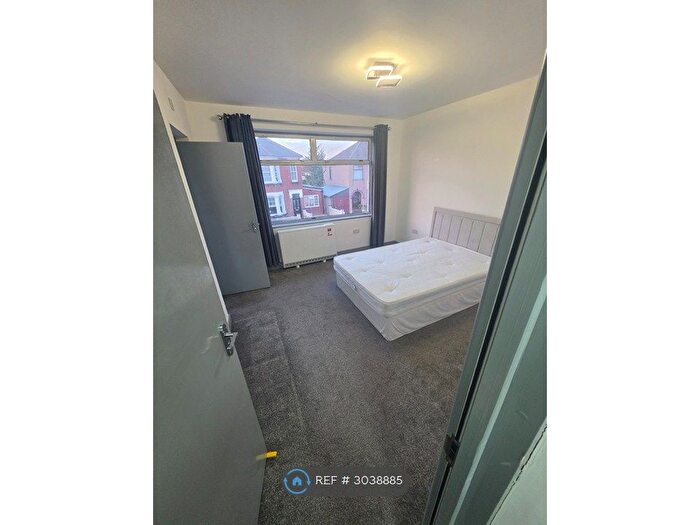 1 Bedroom Flat To Rent In Alexandra Road, Romford, RM6