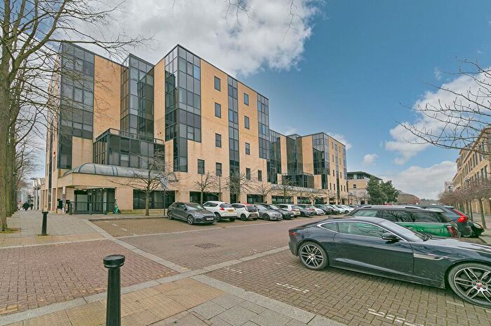 1 Bedroom Flat For Sale In Midsummer Boulevard, Tempus House, MK9