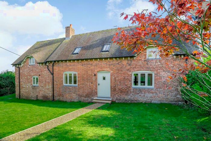 3 Bedroom House For Sale In Withington Lane, Leigh, Uttoxeter, Staffordshire, ST10