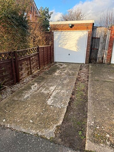 Garage / Parking To Rent In Marlborough Road, Worthing, BN12