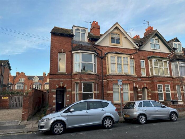 1 Bedroom Flat To Rent In St. Michaels Square, Gloucester, GL1