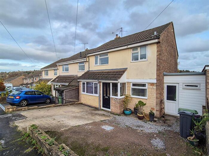 4 Bedroom End Of Terrace House For Sale In Churchill Road, Nailsworth, GL6