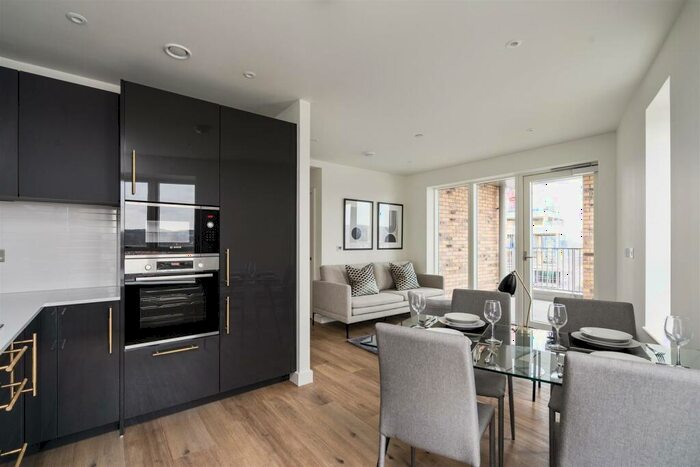 2 Bedroom Apartment To Rent In Hornsey Park Place, Clarendon, Hornsey, N8