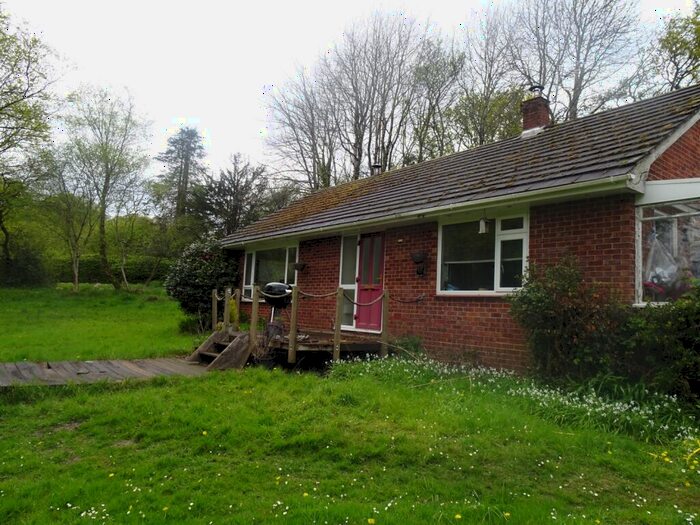 2 Bedroom Bungalow To Rent In Ragged Robin, Lower Daggons, Fordingbridge, SP6
