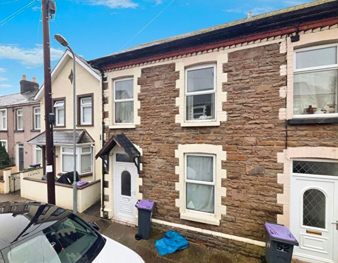 3 Bedroom Terraced House For Sale In Broad Street, Griffithstown, Pontypool, Gwent, NP4