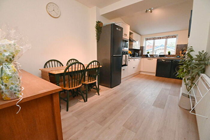 3 Bedroom Terraced House For Sale In St. Marys Road, Darfield, Barnsley, S73