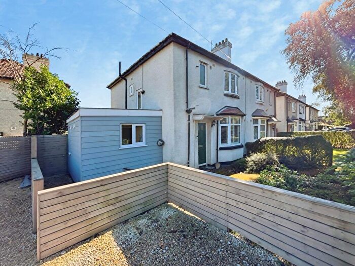 3 Bedroom Semi-Detached House For Sale In Parrs Wood Road, Withington, Manchester, M20