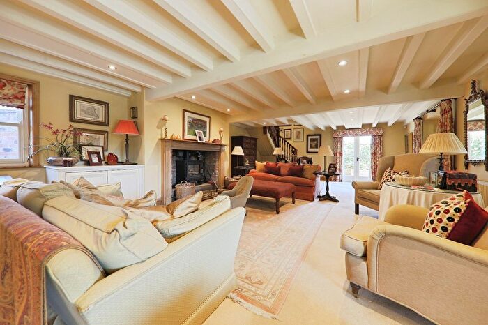 5 Bedroom Barn Conversion For Sale In Main Street, Skerne, Driffield, YO25