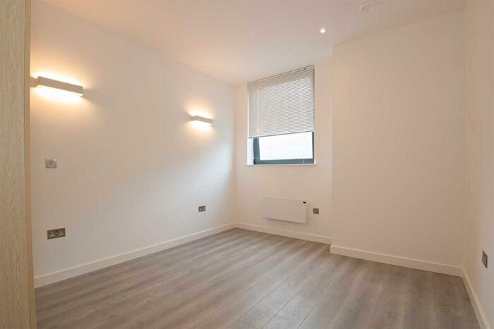1 Bedroom Apartment To Rent In % Off First Month Rent - Foxhunter Drive, Linford Wood, MK14