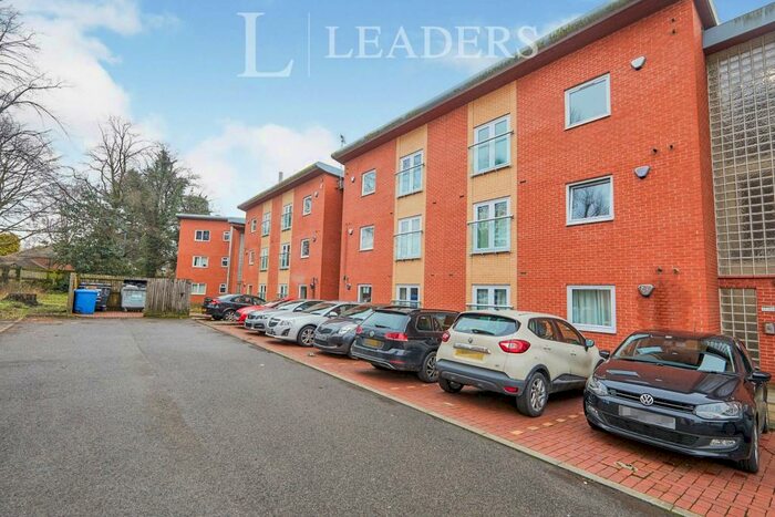 2 Bedroom Apartment To Rent In Pineview Gardens, Littleover, DE23