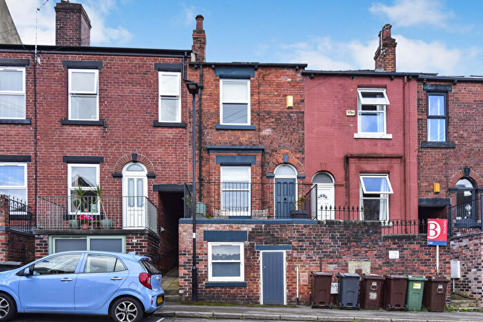 4 Bedroom Terraced House For Sale In Ratcliffe Road, Sheffield, S11