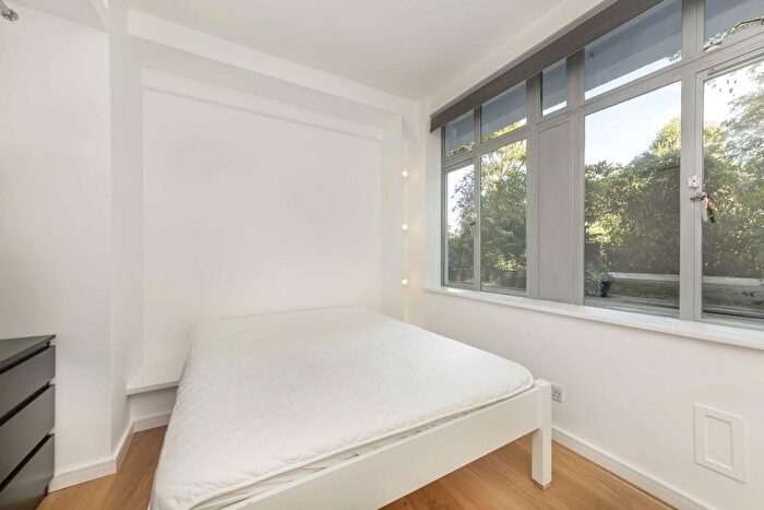 1 Bedroom Flat To Rent In Gray's Inn Road, Bloomsbury, WC1X