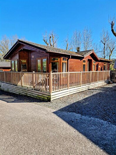 2 Bedroom Mobile Home For Sale In Fallbarrow Holiday Park, Rayrigg Road, Windermere, LA23