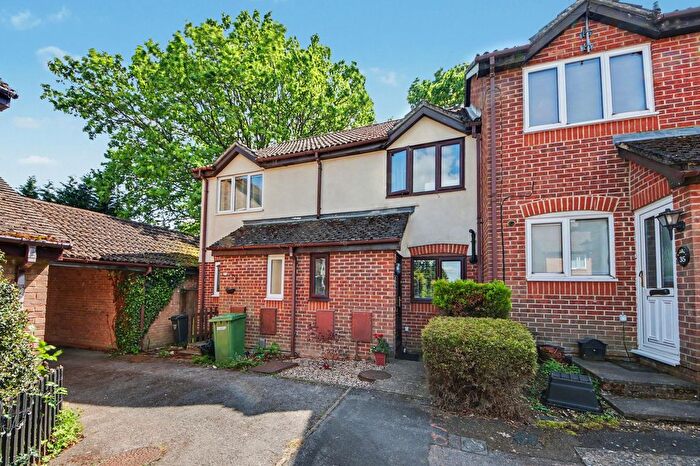 2 Bedroom Terraced House For Sale In Waldon Gardens, West End, SO18