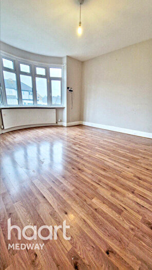 3 Bedroom Semi Detached House To Rent In Wilson Avenue, Rochester, ME1