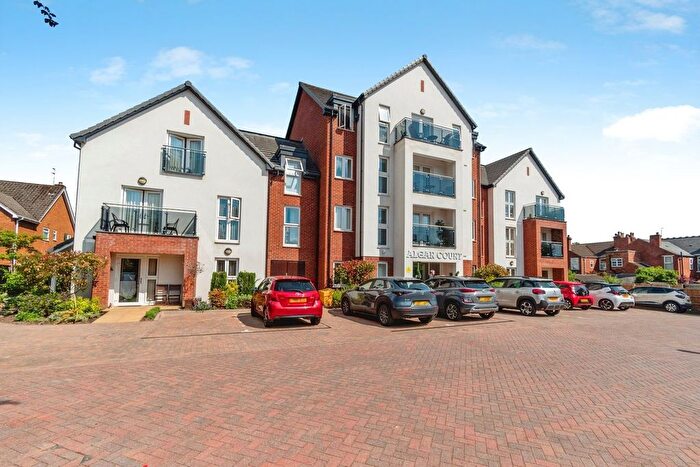 2 Bedroom Property For Sale In Penn Road, Wolverhampton, WV4