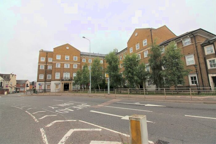 2 Bedroom Apartment To Rent In Lyttleton House, Broomfield Road, Chelmsford, CM1
