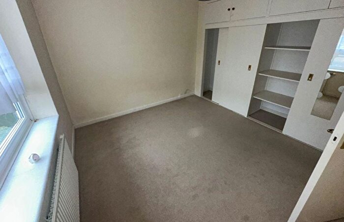 2 Bedroom Flat For Sale In Flat Braemar, Kersfield Road, London, SW15