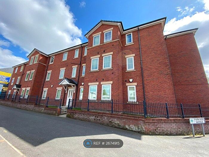 2 Bedroom Flat To Rent In Parkside Avenue, Manchester, M30