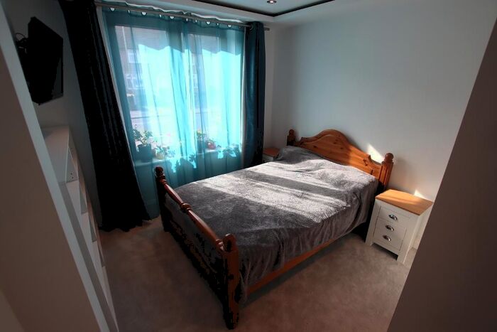 1 Bedroom Studio To Rent In Holgate Road, Dagenham, Essex, RM10