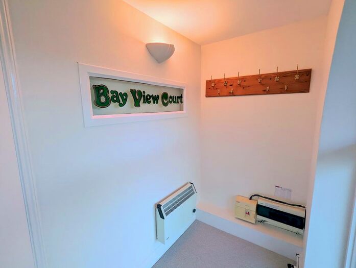 2 Bedroom Flat To Rent In Bay View Mews, Hayling Island, PO11