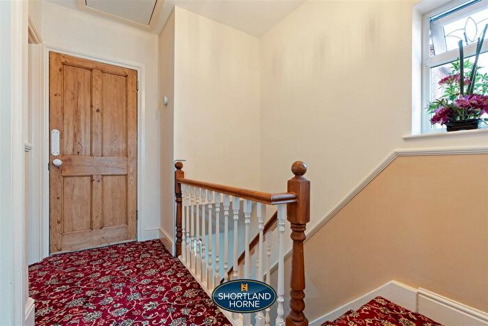 3 Bedroom End Of Terrace House For Sale In Grenville Avenue, Coventry, CV2