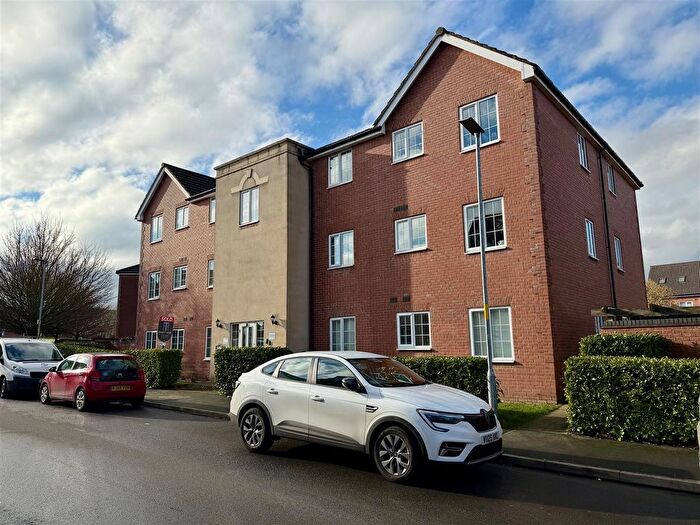 2 Bedroom Flat For Sale In Oak Field Road, Hereford, HR2