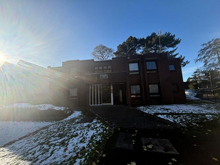 1 Bedroom Flat To Rent In Woodfield Close, Sutton Coldfield, B74