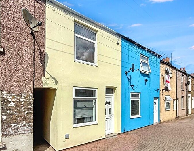 3 Bedroom Terraced House For Sale In James Street, Sheerness, Kent, ME12