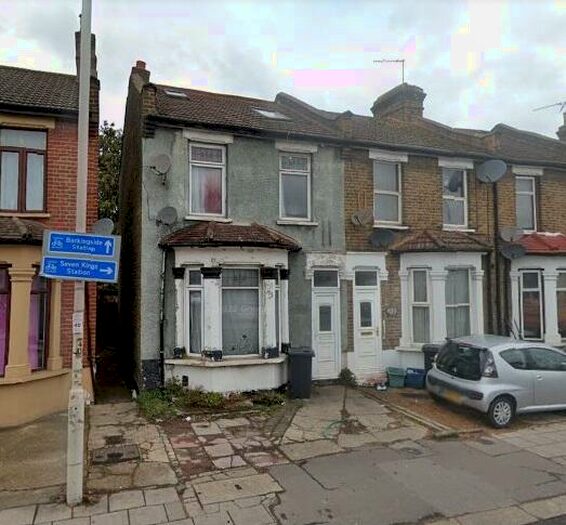4 Bedroom House To Rent In Ley Street, Ilford, IG1