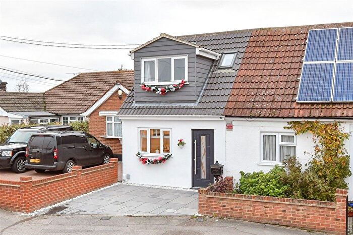 2 Bedroom Semi Detached House For Sale In Church End Lane, Runwell, Wickford, Essex, SS11