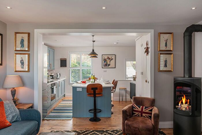 3 Bedroom Semi-detached House For Sale In Ferndale, Dartmouth, Devon, TQ6