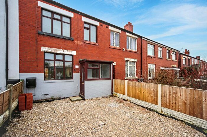 2 Bedroom Terraced House For Sale In Woodhouse Lane, Wigan, WN6