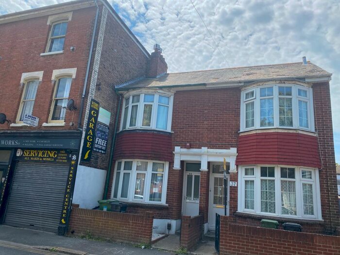 3 Bedroom Terraced House To Rent In St. Pauls Road, Southsea, PO5