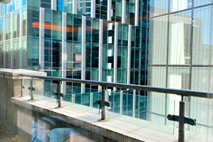 2 Bedroom Flat To Rent In Leman Street, London, E1
