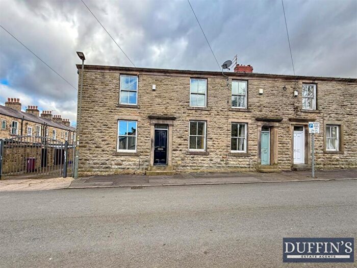 2 Bedroom End Of Terrace House To Rent In Entwistle Street, Darwen, BB3