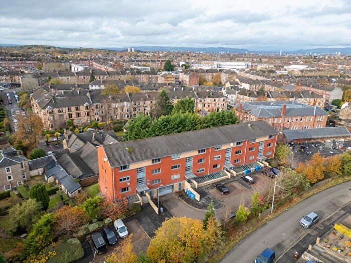 2 Bedroom Apartment For Sale In Bellwood Street, Shawlands, G41