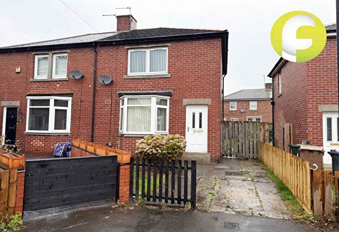 2 Bedroom Semi-Detached House To Rent In Bolam Gardens, Wallsend, North Tyneside, NE28