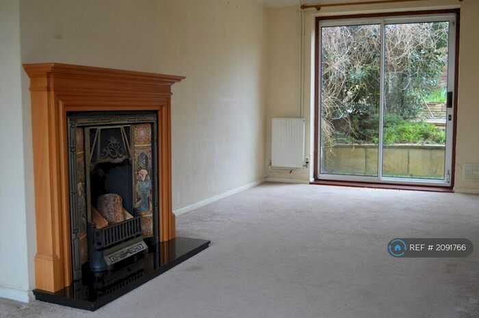 3 Bedroom Semi-Detached House To Rent In The Meadway, Tilehurst, Reading, RG30