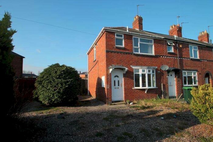 2 Bedroom Semi-Detached House To Rent In Spring Avenue, Rowley Regis, West Midlands, B65
