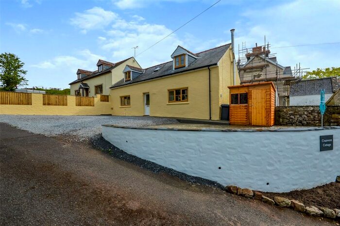 2 Bedroom Bungalow For Sale In Llanteg, Narberth, Pembrokeshire, SA67