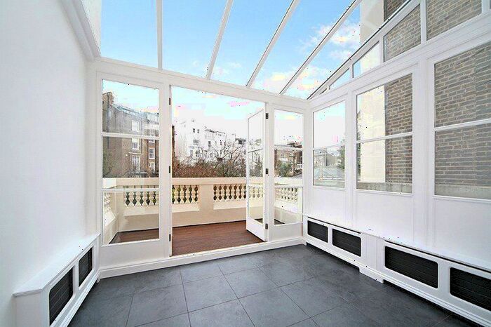 4 Bedroom Flat To Rent In Holland Park, Holland Park, W11