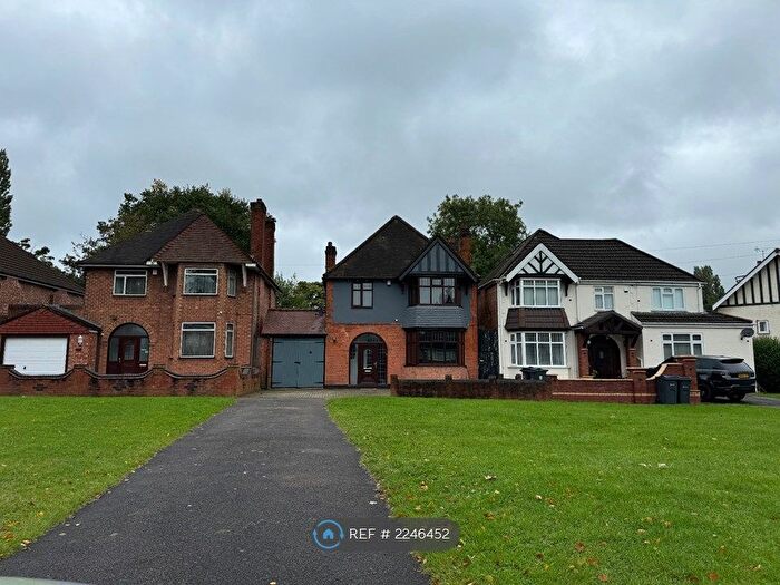 3 Bedroom Detached House To Rent In Yardleywood Rd, Birmingham, B13