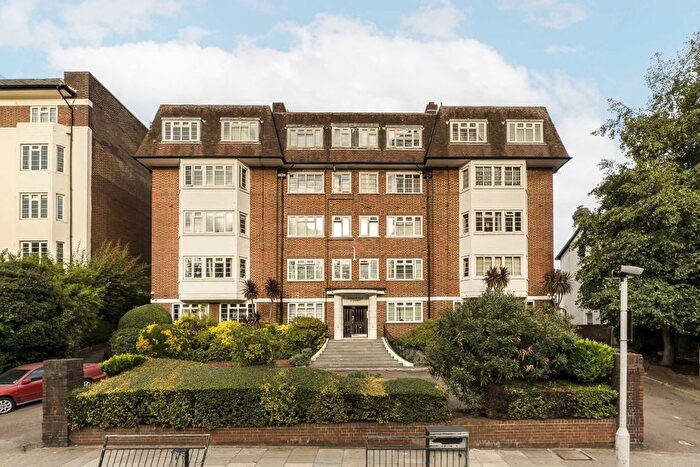 1 Bedroom Flat To Rent In Shoot Up Hill, West Hampstead, NW2