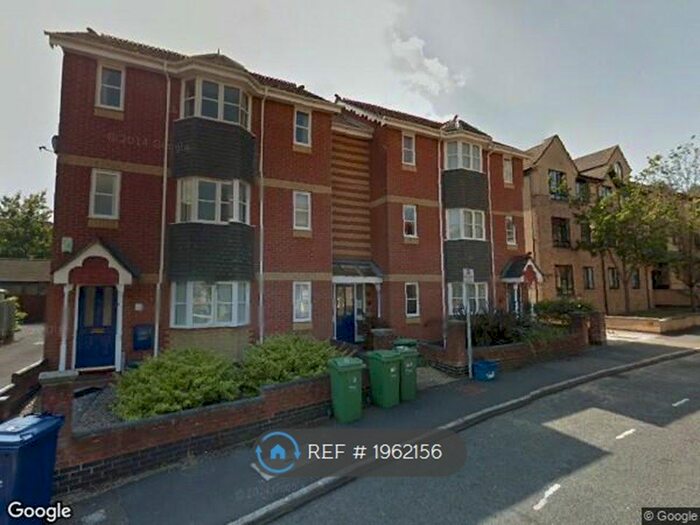 1 Bedroom Flat To Rent In Demesne Furze, Headington, Oxford, OX3